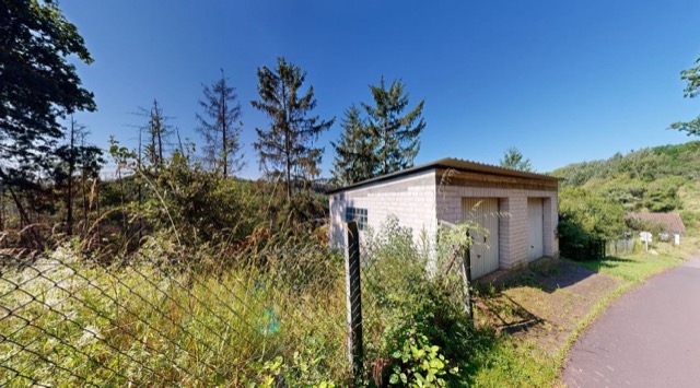 Leisure plot with two garages in Landscheid