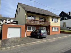 Straßenansicht Straßenansicht