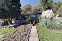 Garten mit Gerätehaus Garten mit Gerätehaus