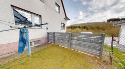 Einfriedung mit Gartentörchen Einfriedung mit Gartentörchen