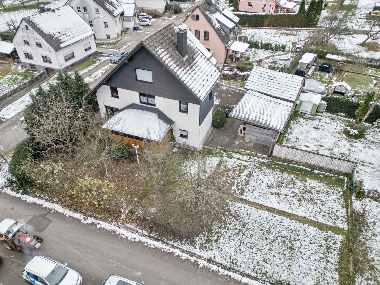 Grundstücksansicht aus Süden Grundstücksansicht aus Süden