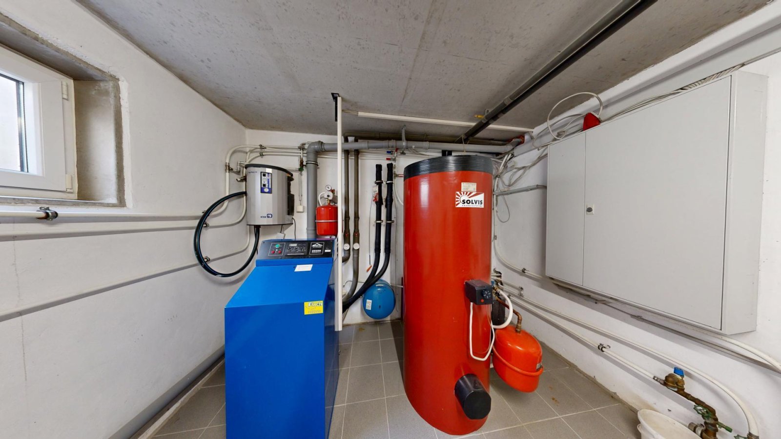Wärmepumpe/Solarthermie/Waschküche Wärmepumpe/Solarthermie/Waschküche