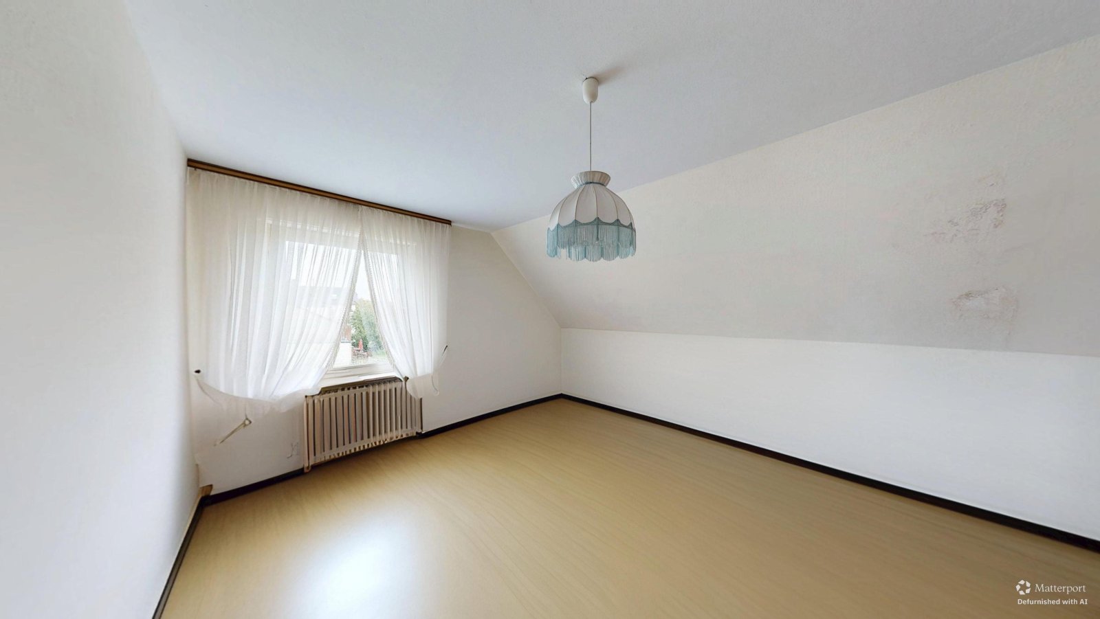 Dachgeschoss: Schlafzimmer 1 Dachgeschoss: Schlafzimmer 1